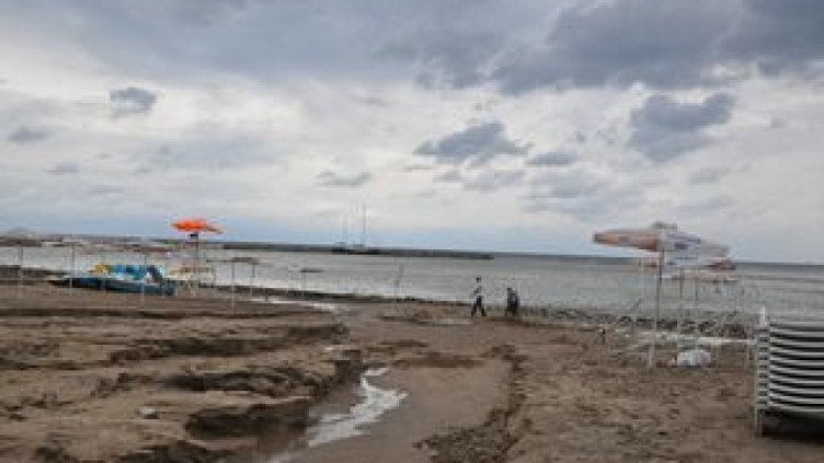 150 000 лв. щети нанесе водната стихия на варненския плаж