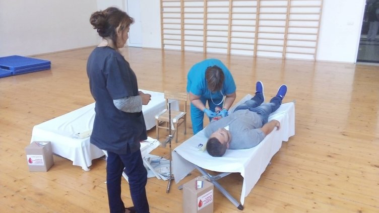 Акция по кръводаряване в Икономическия университет във Варна