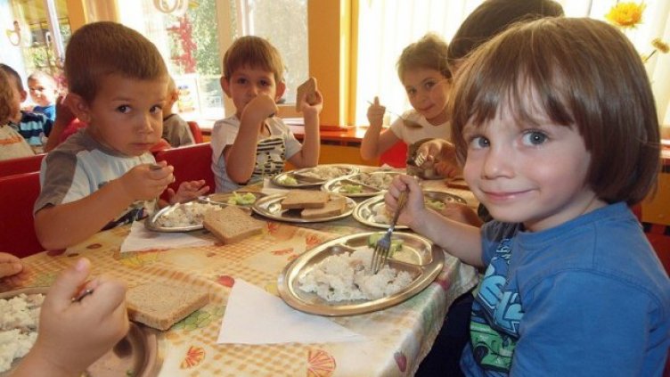 Готвят по специални рецепти на 50 деца с редки болести