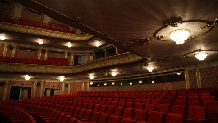 С ремонт за 1,5 млн. лв. започна новият сезон на Народния театър
