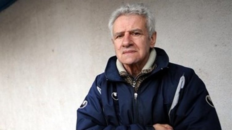 Добромир Жечев пред Nostrabet: Само 4-5 футболисти в Левски стават, на другите синята фланелка им тежи