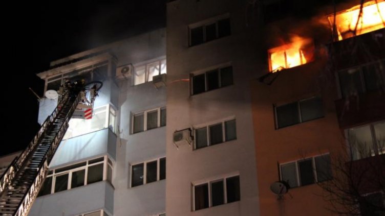 62 пожара са гасили огнеборците в страната през изминалото денонощие