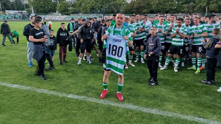 Виктор Попов с трогателен пост за раздялата си с Черно море