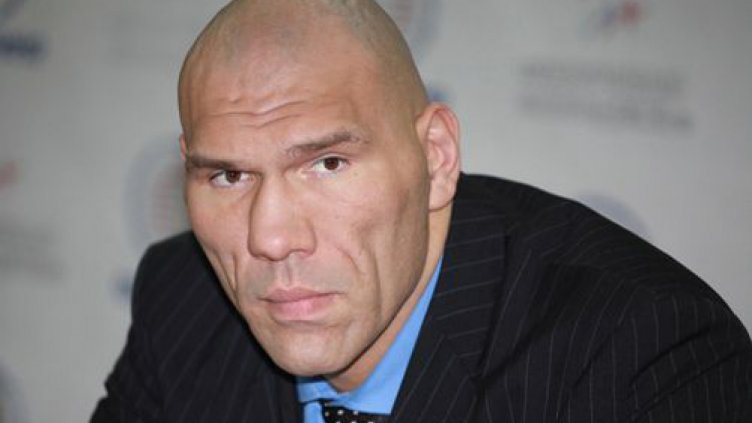 Руски депутат, световен шампион по бокс, идва за 3 март