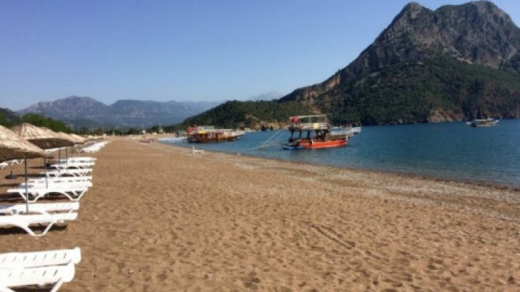 Руски чартъри политат за Турция