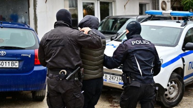 31 души са задържани при осмомартенската акция във Варненско