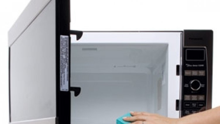 Телефоните са сред най-заразните неща, които пипаме всеки ден