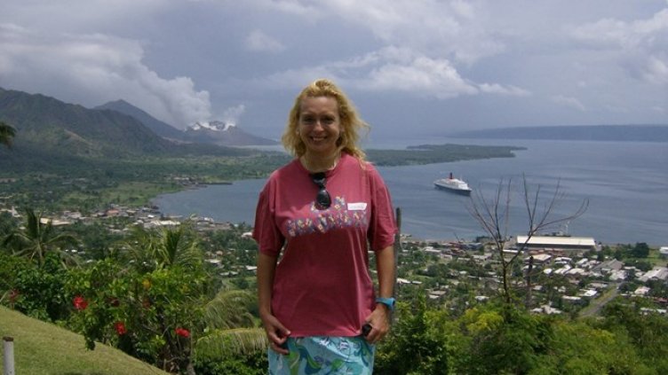 Варненка обиколи 98 държави сама