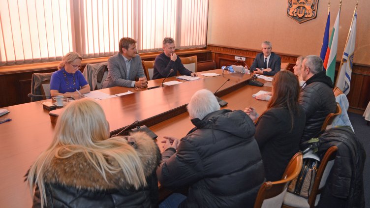 Варненци са оплакаха от некачествен ремонт на ул. "Дубровник"