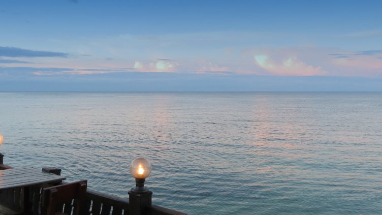 Заплати от 2600 до 5000 лв. за сезона край морето