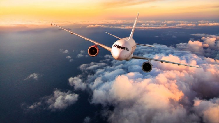 Мъж с ковид в самолета, но и с никаб – досущ като жена. "Изчиства" се!