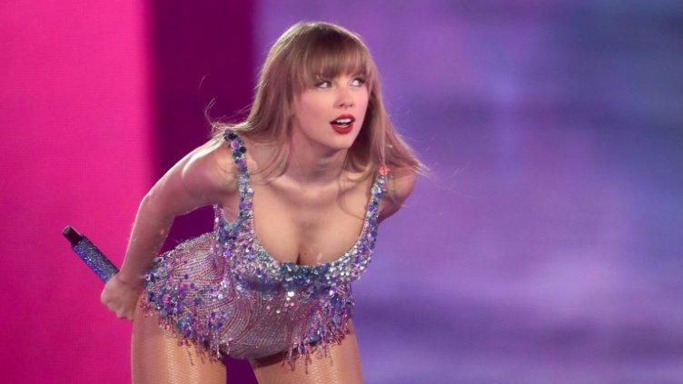 Мъж опита да влезе в къща на Тейлър Суифт, арестуваха го