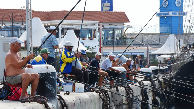 Във Варна вече се чака идването на прясната риба