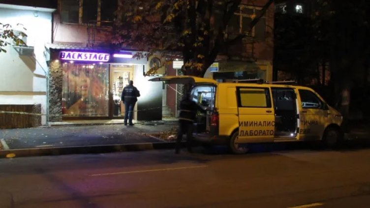 Простреляха жена във фризьорски салон