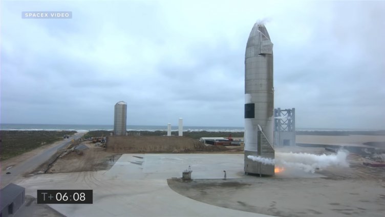 Започва нова космическа ера: SpaceX приземи успешно ракетата си SN15 (ВИДЕО)