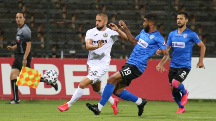 Морето наказа Славия в 95-ата минута