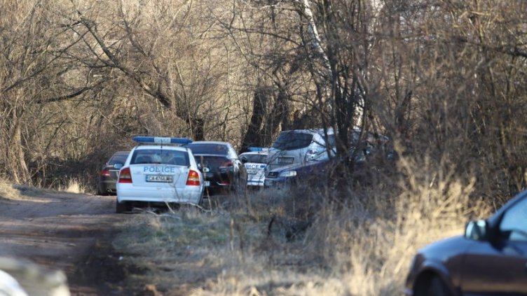 Петима са задържани за трагедията с камиона ковчег