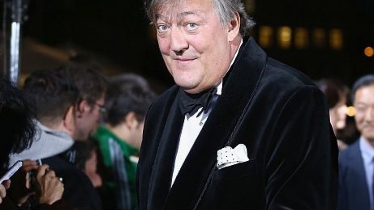 Интернет скочи срещу водещия на наградите БАФТА 