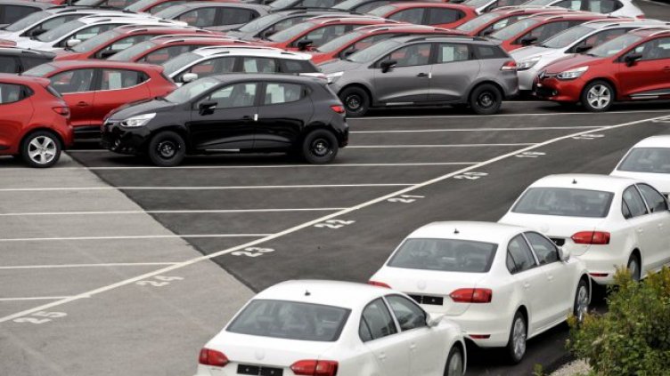 Спад в продажбата на нови автомобили у нас и в Европа