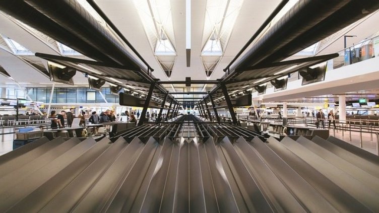 Безработицата е спаднала до 5,7% през първото тримесечие на годината