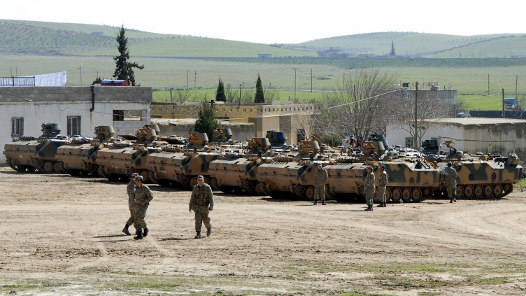 Броят на цивилните жертви на турските атаки в Северна Сирия нарасна на 35 души