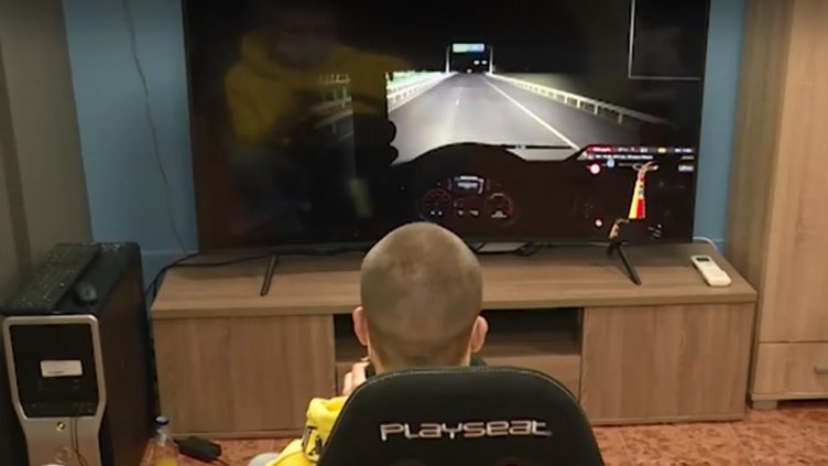 Все повече училища в България въвеждат STEM центрове (ВИДЕО)