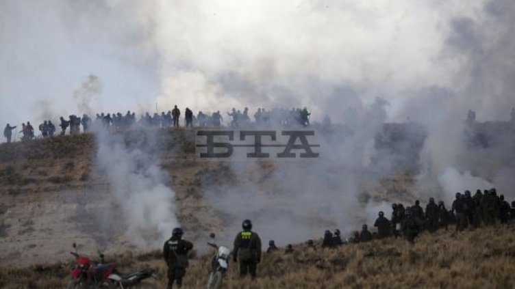 Над 250 миньори са ранени при сблъсъци с полицията в Боливия