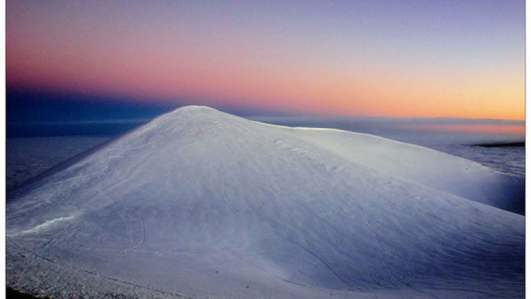 Неочаквано: Хаваите осъмнаха в сняг  