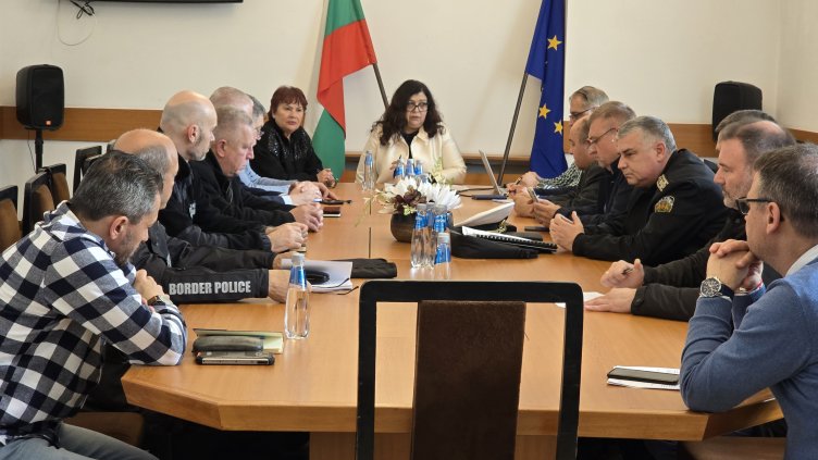 След разлива на мазут: Морето и брегът на курортите „Св. Константин и Елена“ и Златни пясъци“ са чисти