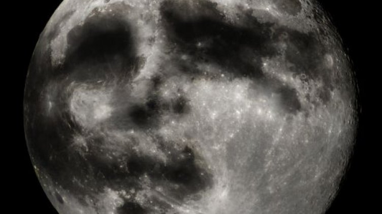 НАСА показа тъмната страна на Луната