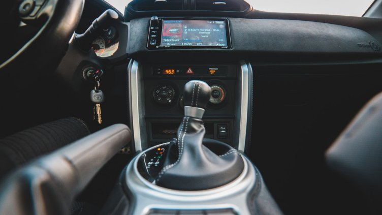 Как да разберем, че автомобилът ни  има нужда от нов съединител?