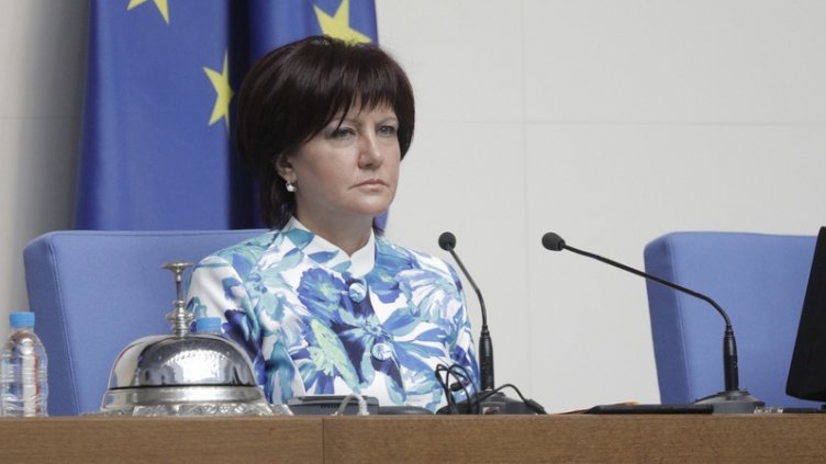 ГЕРБ се отказа от детските за всяко дете, дава парите на полицаи и медици