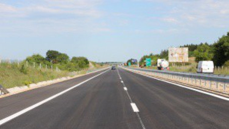 Задават се солени наказания за шофиране в насрещното