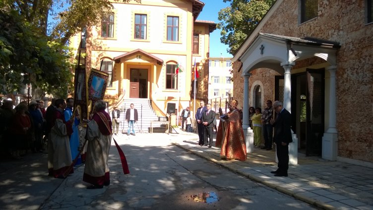 Утвърдиха датите на религиозните празници на вероизповеданията