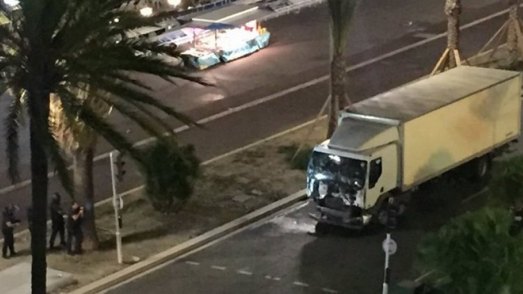 Очевидка от Ница: Шофьорът се опитваше да удари възможно най-много хора