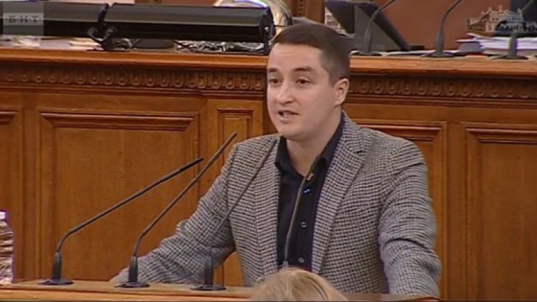 Явор Божанков с нова изцепка, взеха му книжката