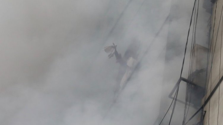 25 жертви на пожар в столицата на Бангладеш 
