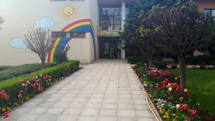 Записват приетите на трето класиране в детските градини и ясли