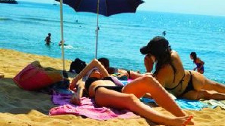 Плажът е все по близо! Нещо и за дамите – смутитата, убиващи целулита