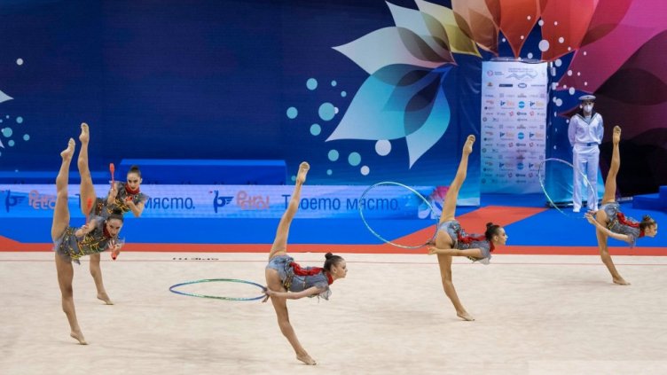 Ансамбълът ни на обръчи и бухалки спечели сребро на ЕП във Варна