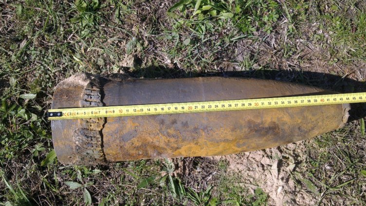 Специалисти от военноморските сили унищожиха опасни боеприпаса