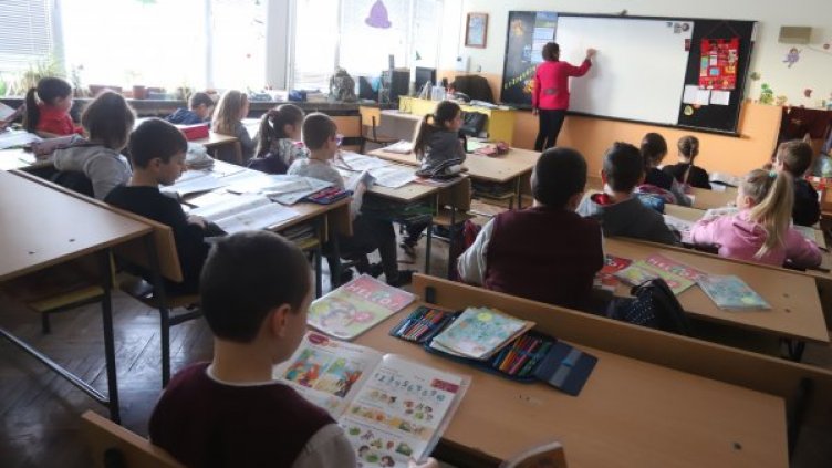 "Пожарникарският" въпрос в НВО-то за децата от 4 клас подвеждащ ли е?