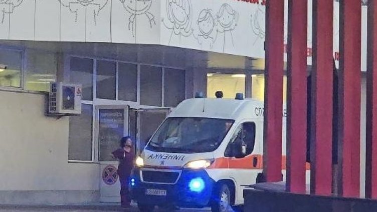 Състоянието на настанените в България пострадали от Кочани е тежко