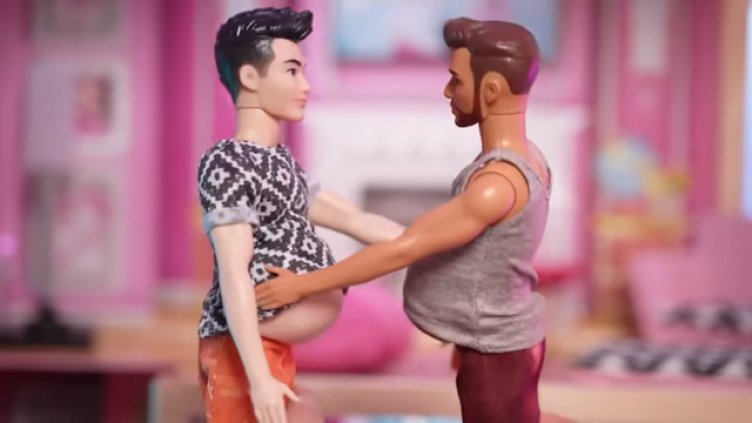 Родители и деца в шок: Бременен Кен взриви социалните мрежи ВИДЕО