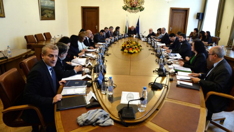 Министри спокойни: Няма да има време разделно! 