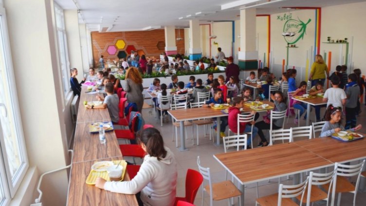 Проверяват кухненските блокове на детските заведения и училищата