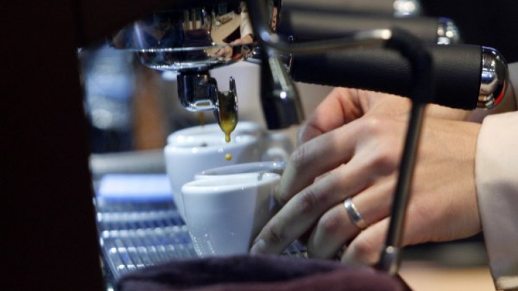 Даваме 200 бона за кафе и вода на депутатите