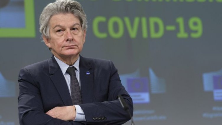 ЕК видя светлина в тунела: Достигаме колективен имунитет до средата юли?