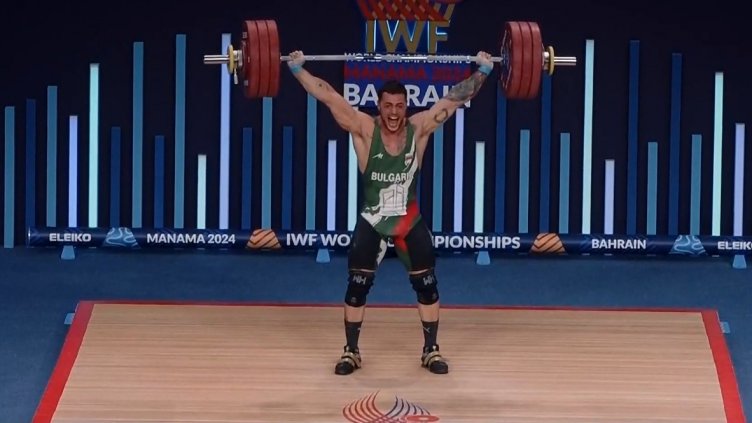 Велик българин! Карлос Насар със злато и два световни рекорда