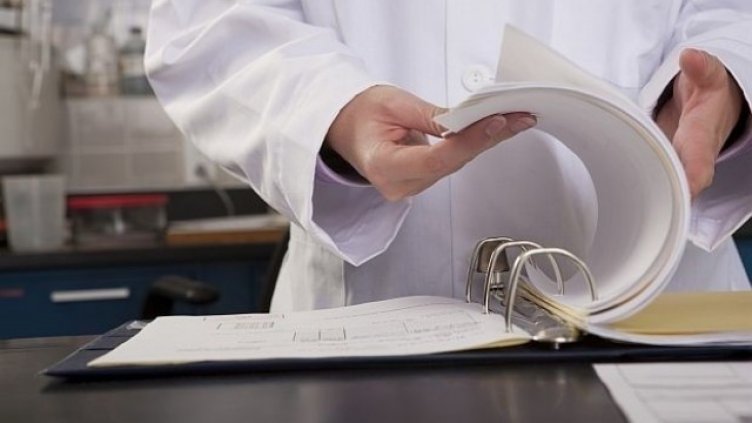 БЛС за Великден: Останете си вкъщи, отново ще ви аплодираме!